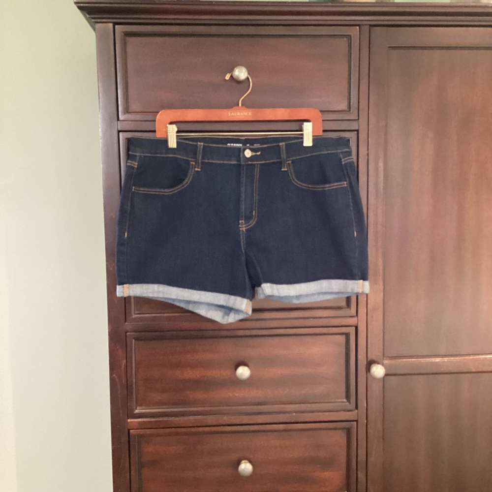 Old Navy Jean Shorts Mid-Rise Dark Wash Cuffed -like new Summer Essential